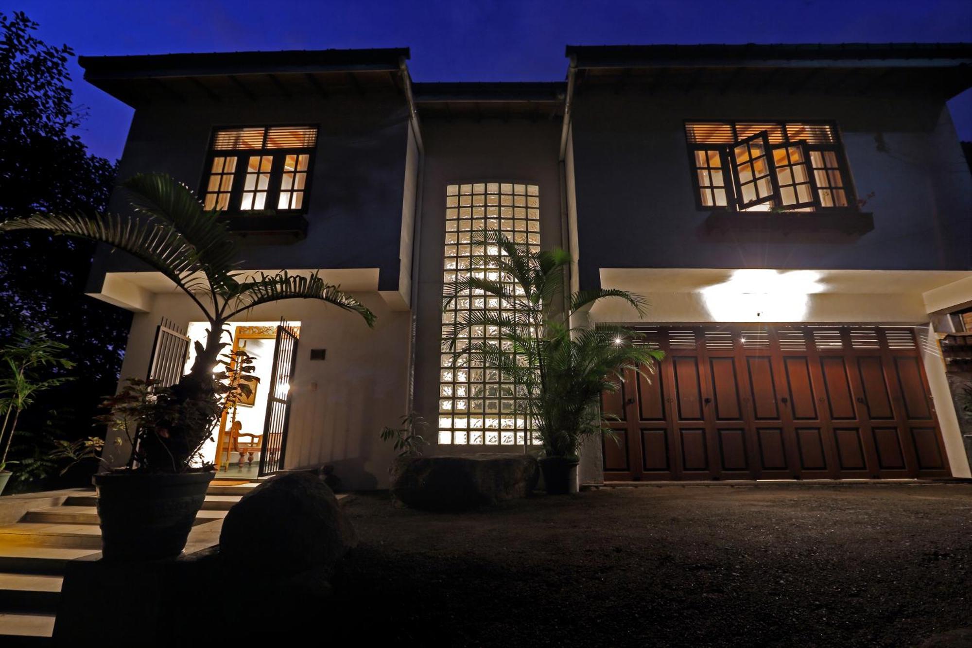 Banda Casa, Kandy Exteriör bild