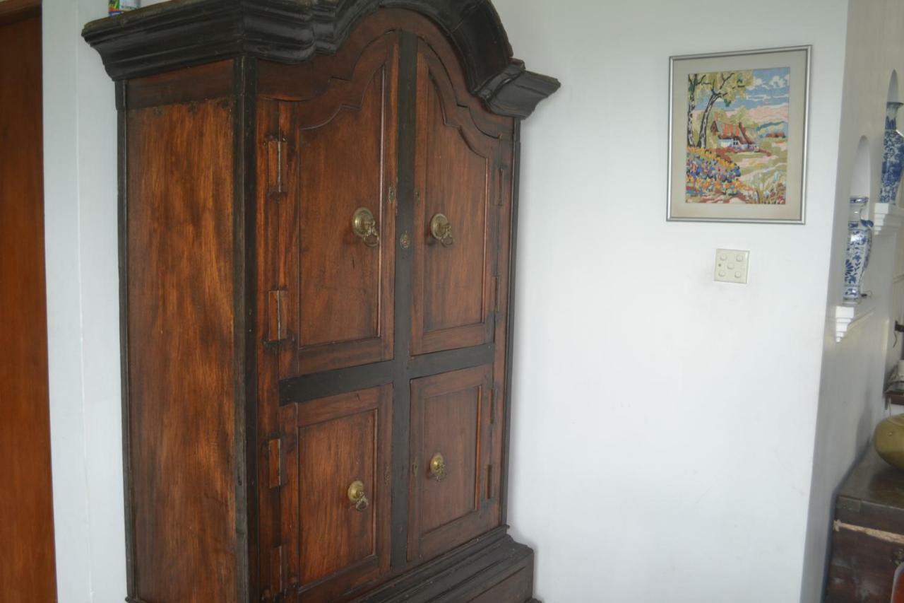 Banda Casa, Kandy Exteriör bild
